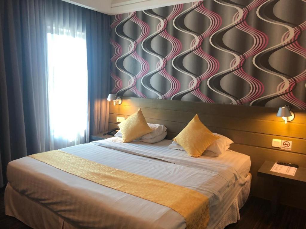 De Hotel Іпох Екстер'єр фото