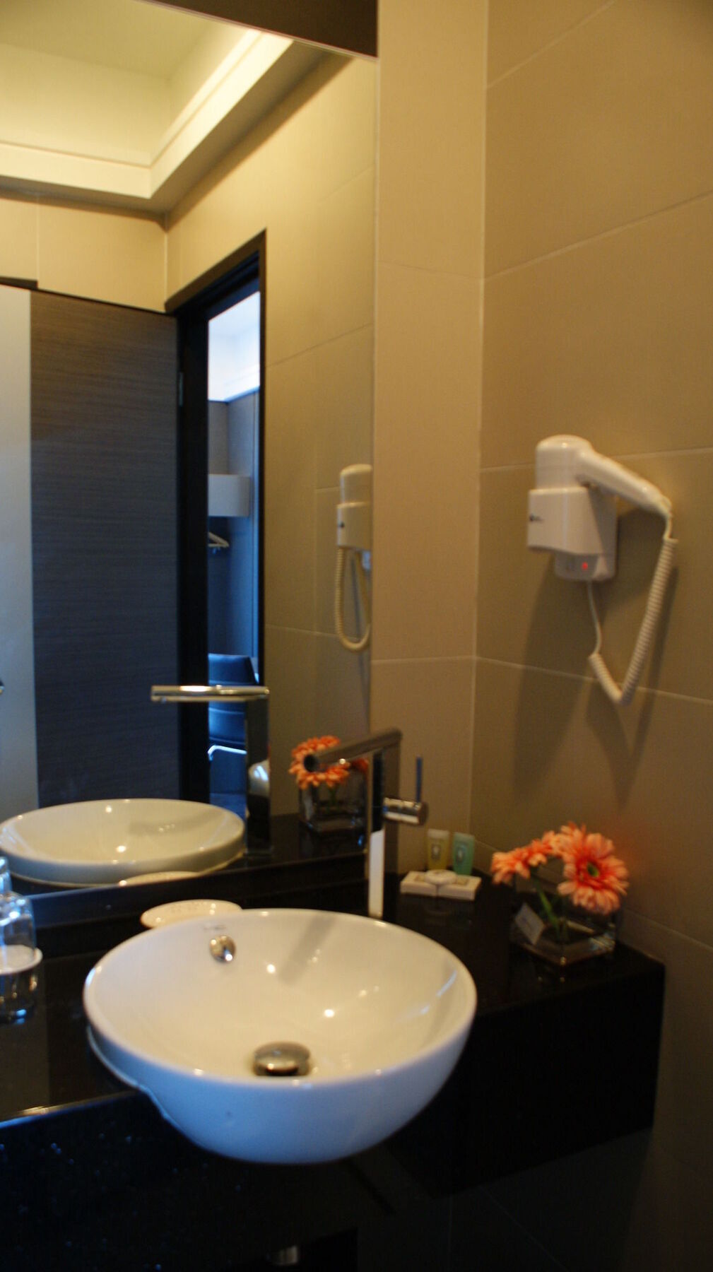 De Hotel Іпох Екстер'єр фото